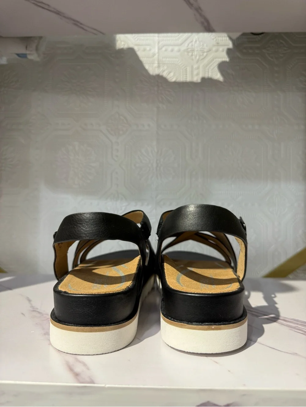 Aetrex Carmen Black SF130W36 Crisscross Strappy Sandals with White Platform